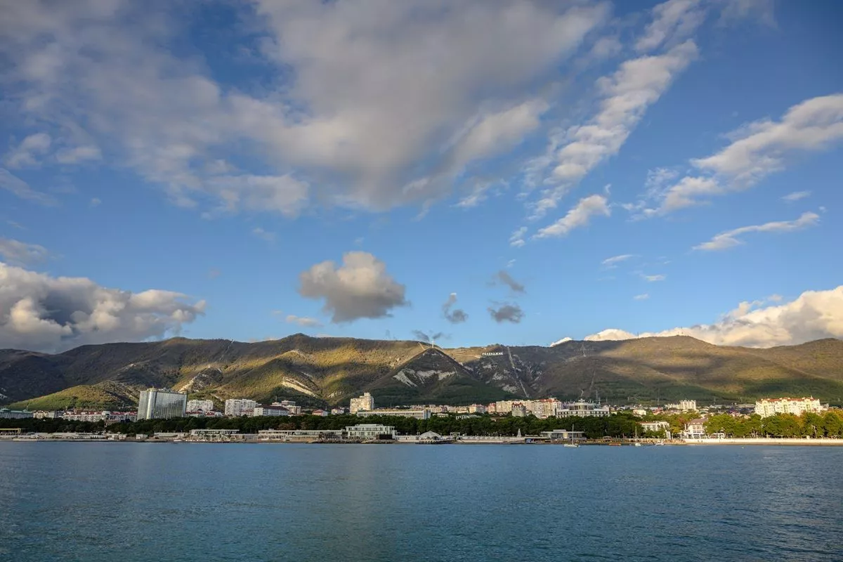 В РСТ назвали среднюю стоимость путевки в детский лагерь на побережье Черного моря летом