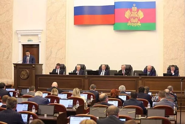 Кубанские законодатели обсудили развитие художественной гимнастики в регионе