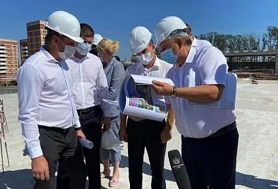 Строительство акушерско-гинекологического корпуса в Кореновске выполнено на 77%