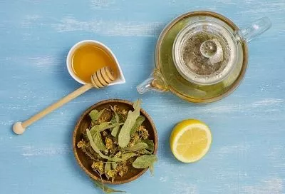 Вирусы обходят стороной: всегда зимой завариваю этот чай и даю пить его всем родным. На «больничные» почти не ходим