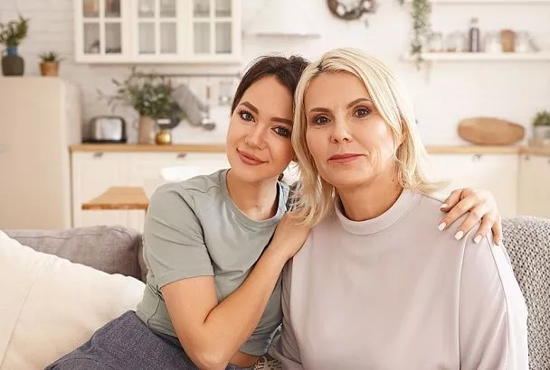 Как большой живот связан с мамой: психолог Радзюк привела шокирующее открытие — и 3 шага, чтобы похудеть навсегда