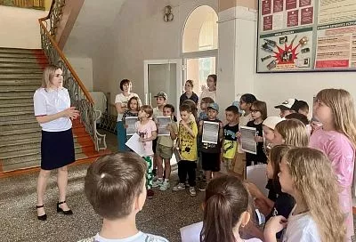 Сотрудники Госавтоинспекции Тихорецкого района провели акцию «Я выбираю безопасность»
