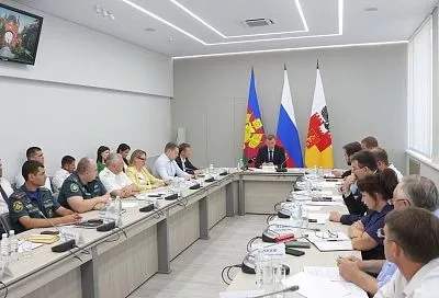 Евгений Наумов: «К 1 сентября все школы Краснодара будут обеспечены системами пожарной безопасности»