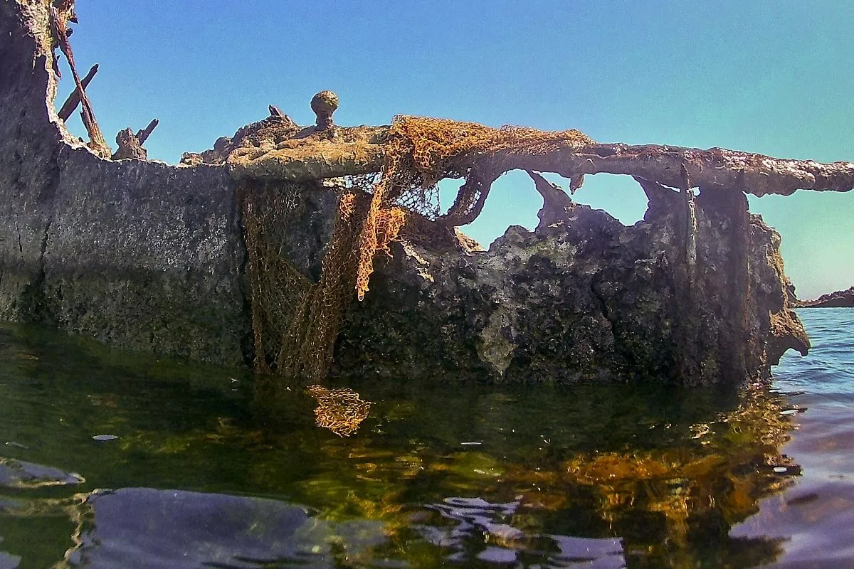 У мыса Камыш-Бурун дайверы обнаружили скоростной торпедный катер серии «Г-5» .