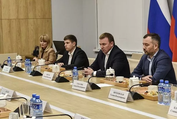 Евгений Пергун встретился с участниками кадрового проекта «Герои Кубани»