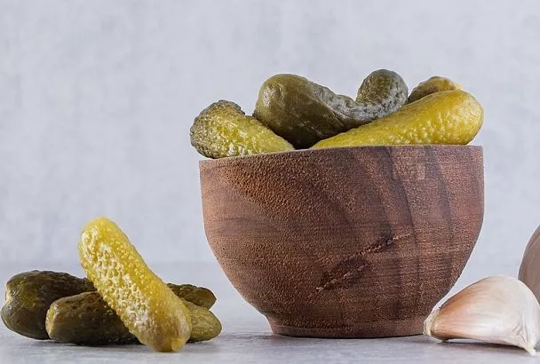 Хрустящие огурцы холодного посола: рецепт суздальской хозяйки на зиму