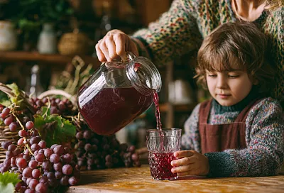 Простой способ приготовления виноградного сока на зиму