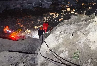 В Новороссийске девушка сорвалась со скалы на горе Колдун