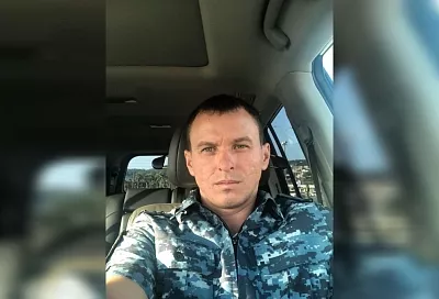 Полицейский помог спасти туриста, потерявшего сознание на пирсе в Сочи