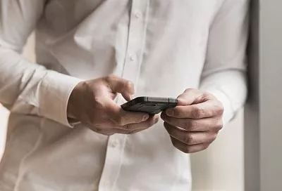 Недорого и без клиники: ученые придумали альтернативу урфлоуметрии с помощью смартфона