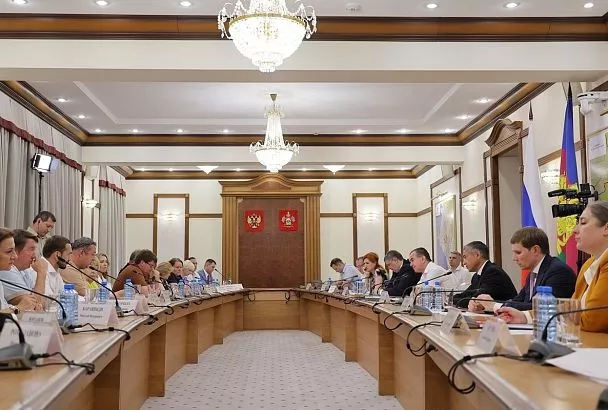 Вениамин Кондратьев встретился с представителями санаторно-курортного комплекса Анапы