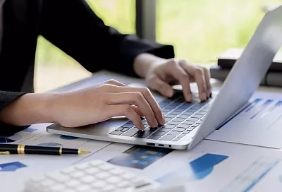 Треть сотрудников на Кубани уже используют нейросети на работе 