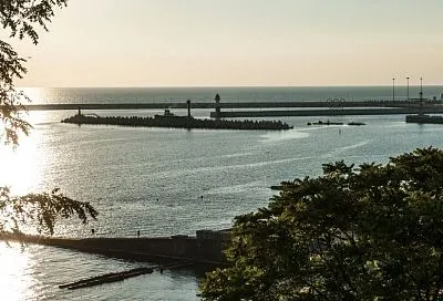 Танкер в акватории Черного моря загорелся из-за атаки безэкипажных катеров