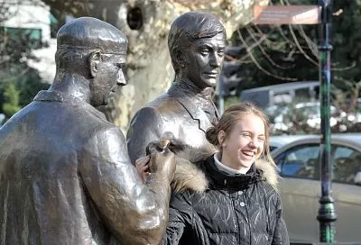 Конь в пальто, Семен Семеныч и барон Мюнхгаузен: самые необычные памятники на улицах Сочи