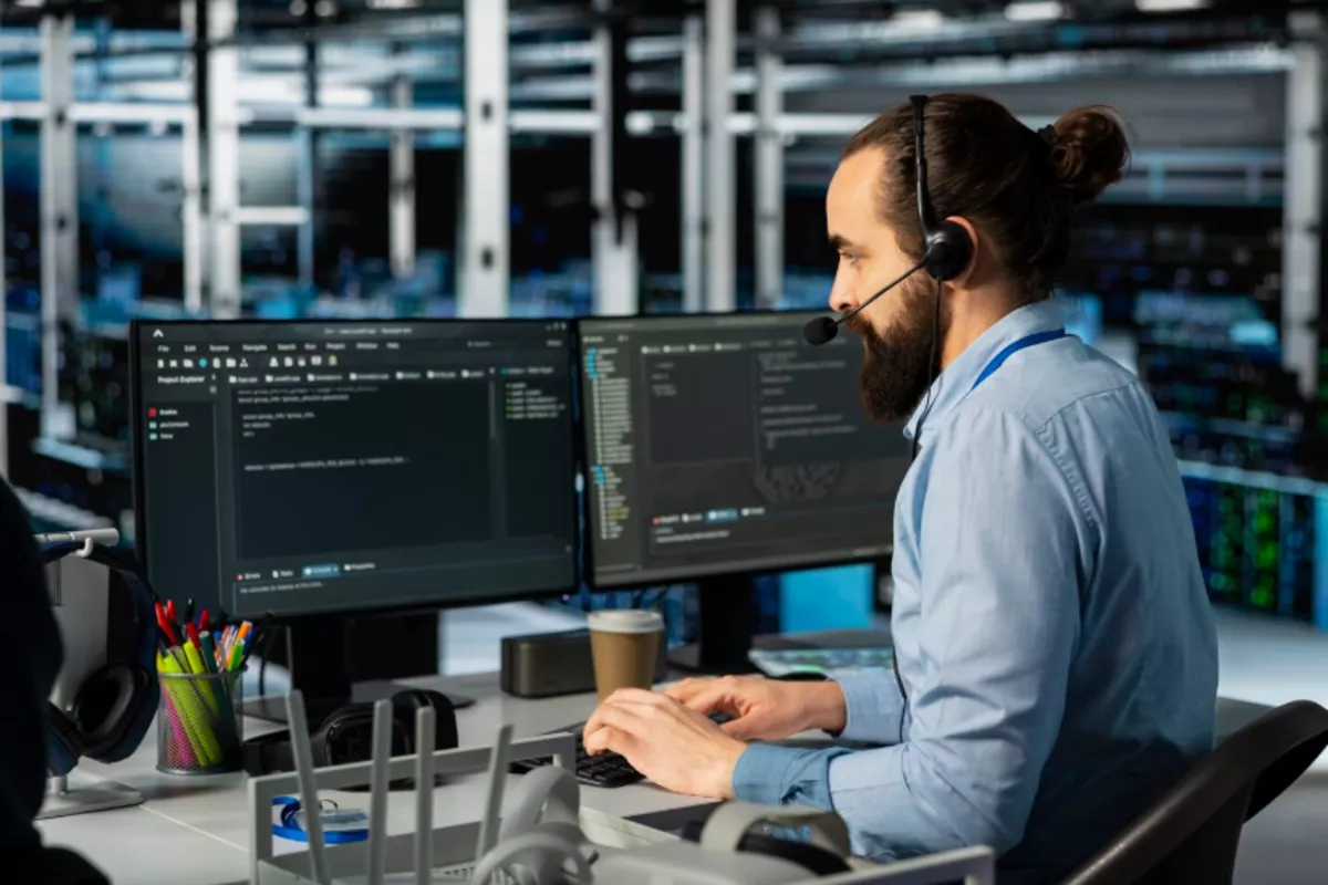 ЦБ разрешит банкам растянуть списание затрат на импортозамещение IT-инфраструктуры на четыре года