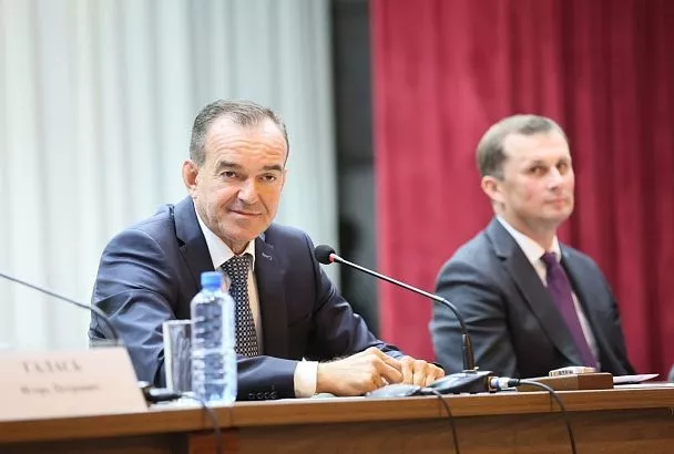 Вениамин Кондратьев поручил увеличить количество общественного транспорта в Староминском районе