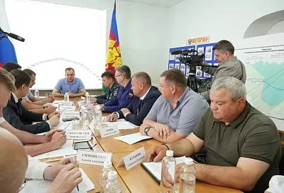 Губернатор Кубани Вениамин Кондратьев: «За каждым подтопленным гектаром стоят люди, и они не должны остаться один на один с проблемой»
