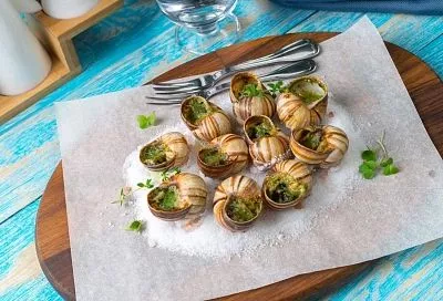 Полезная экзотика: почему запеченных виноградных улиток стоит попробовать каждому взрослому