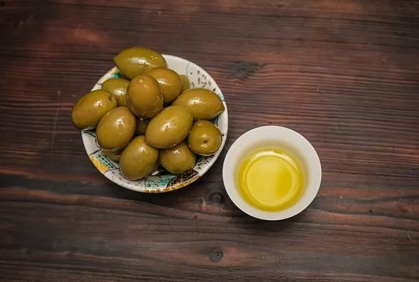 Опасный холестерин: терапевт рассказала, откуда он берется и что с ним делать