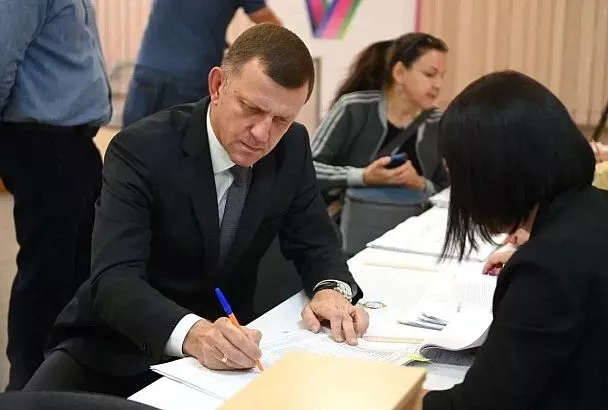 Мэр Краснодара Наумов принял участие в выборах губернатора Кубани