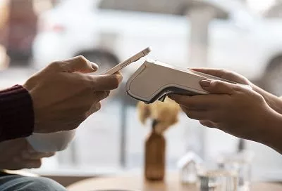 Туристы во Вьетнаме смогут оплачивать свои покупки при помощи QR-кода