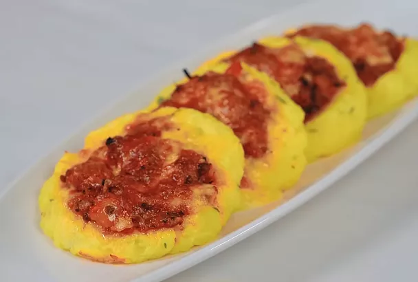 Беру картошку и делаю воздушное тесто от шефа Ивлева без муки: вкуснее ничего не ел — раз-два и в духовку