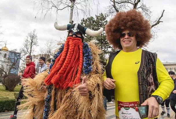 В Краснодаре состоялся новогодний благотворительный забег