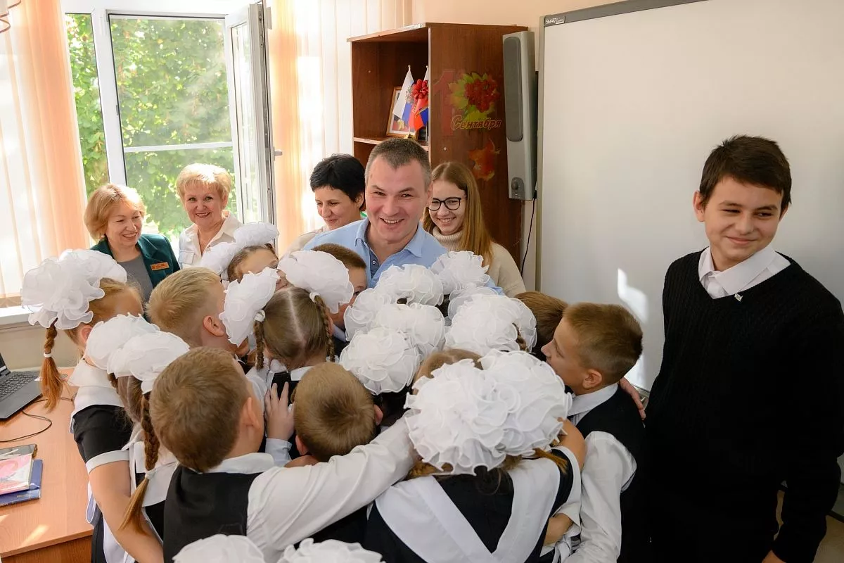 Даже первоклашки знают, как важно защищать Родину и как почетно быть военным.