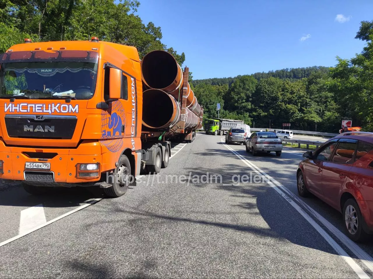 Движение на трассе М-4 «Дон» в Геленджике возобновлено 