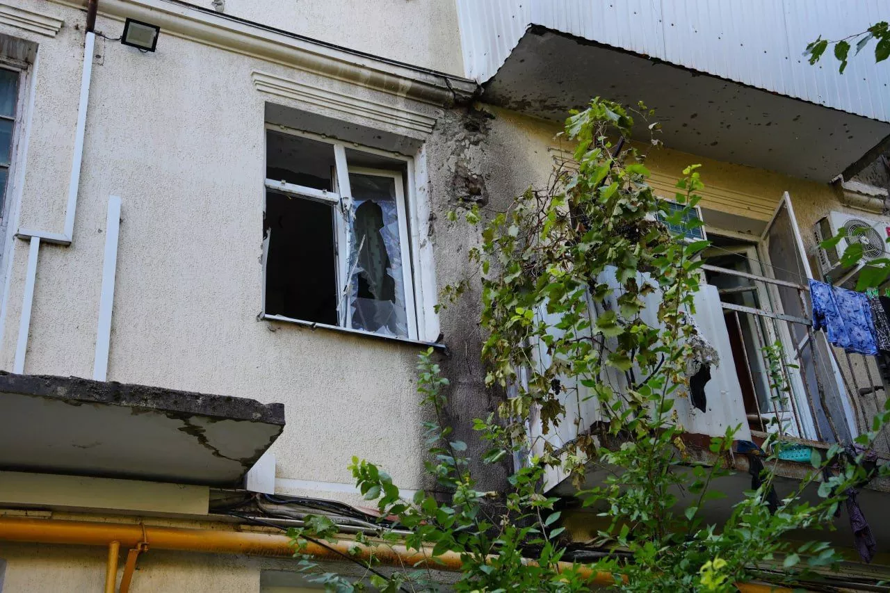 От жителей Новороссийска поступило 121 обращение о повреждении квартир из-за атаки БПЛА