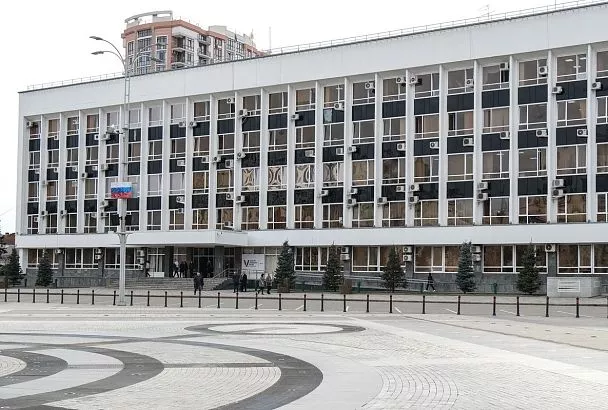 Утверждены руководители двух департаментов и управления администрации Краснодара 