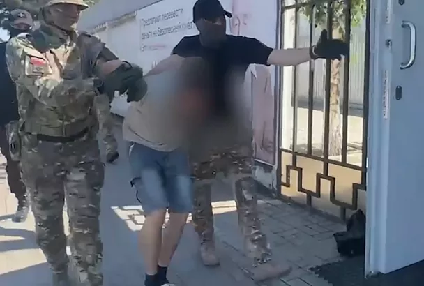 Гранатомет и боеприпасы хранил дома житель станицы на Кубани: он задержан
