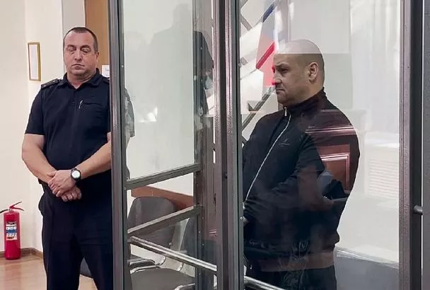 Суд вынес приговор мужчине, стрелявшему в ноги своему знакомому в центре Краснодара