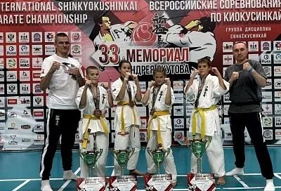 Кубанские каратисты завоевали шесть медалей международных и всероссийских соревнований