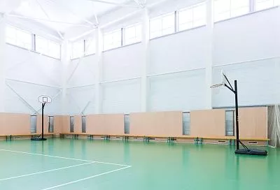 В Крымском районе капитально ремонтируют спортзал по федеральному проекту