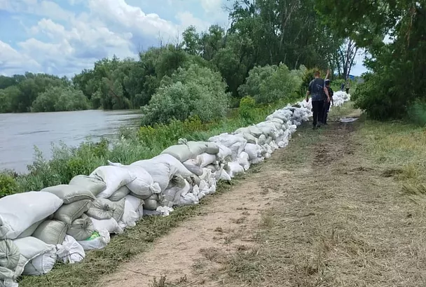 Мониторинг уровня воды в реках Краснодарского края продолжается