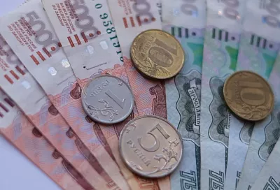 Почти 16 тысяч подростков на Кубани нашли временную работу в первую половину летних каникул