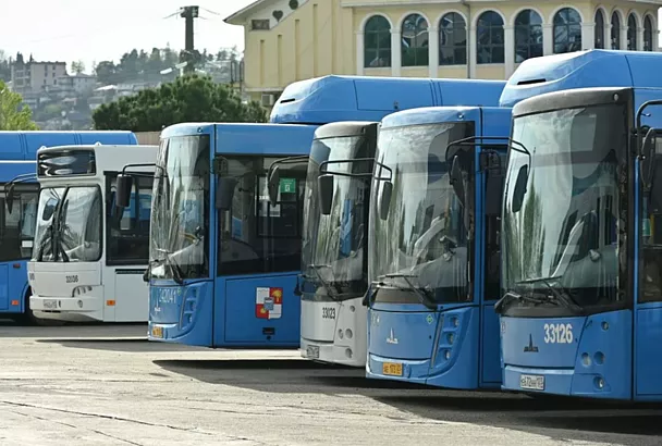 Круглосуточный автобусный маршрут между аэропортом и железнодорожным вокзалом запустили в Сочи