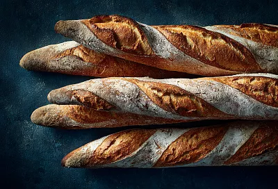 Хрустящий багет без замеса и лишних хлопот — готов за 5 минут активной работы