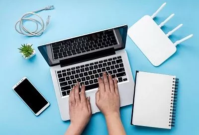 Переставила домашний роутер и теперь интернет есть всегда и у всех, кроме соседей. Как найти в квартире идеальное место для роутера