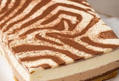 Потрясающий торт «Зебра» на сметане, который не требует духовки и выпекания. Вкус просто невероятный