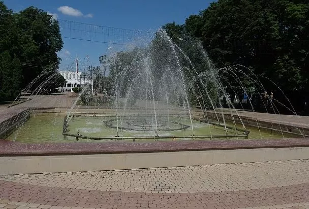 Две станицы Кубани возглавили топ-10 самых теплых мест России 5 августа
