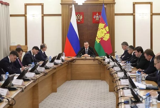 Губернатор Кубани Вениамин Кондратьев: «Важно не допустить спада экономики и сохранить ВРП на уровне 5 триллионов 800 миллиардов рублей»