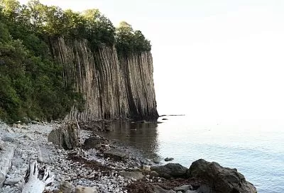 Турист из Краснодара сорвался с горы и упал в каньон в Туапсинском округе