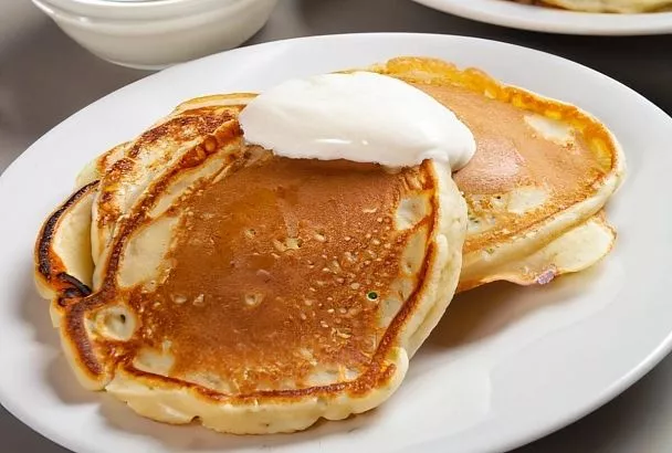 Пышные оладьи из тыквы и яблок: природная сладость без сахара и лишних калорий