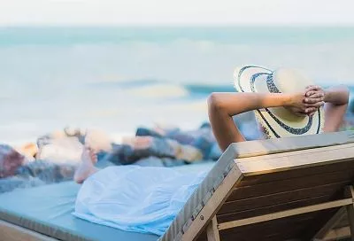 Где сейчас самое тёплое море в Краснодарском крае? ТОП-5 пляжей и свежий прогноз температуры воды на июль 2025 — когда купаться будет идеально