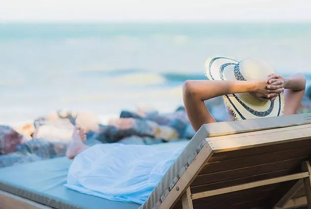 Где сейчас самое тёплое море в Краснодарском крае? ТОП-5 пляжей и свежий прогноз температуры воды на июль 2025 — когда купаться будет идеально