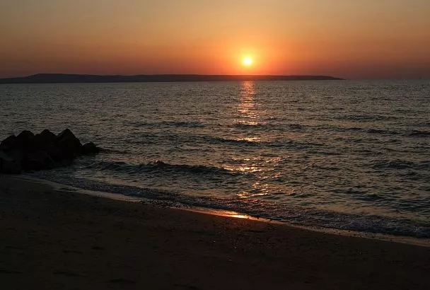 Шесть беспилотников ВСУ сбили ночью над Черным морем