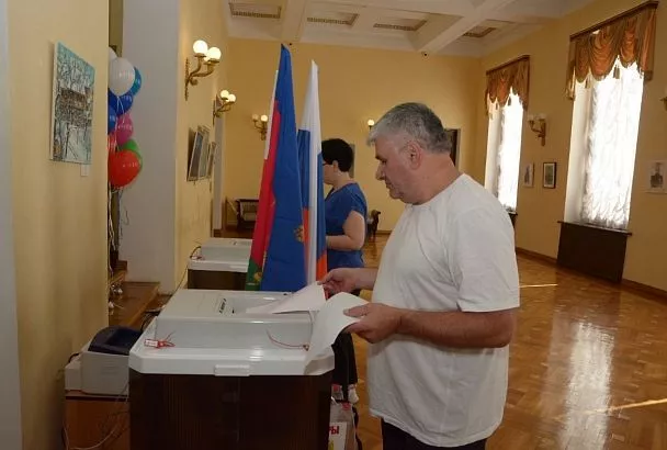 В Краснодарском крае завершился первый день голосования на выборах губернатора