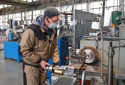 Названы топ-7 дефицитных рабочих специальностей в Краснодарском крае